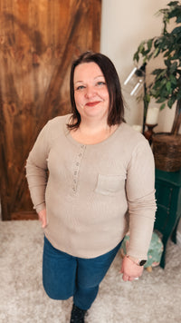 Colleen Ribbed Henley Long Sleeve | Taupe
