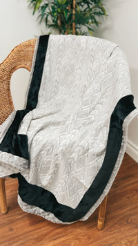 Cozy Cuddle Blanket | 110
