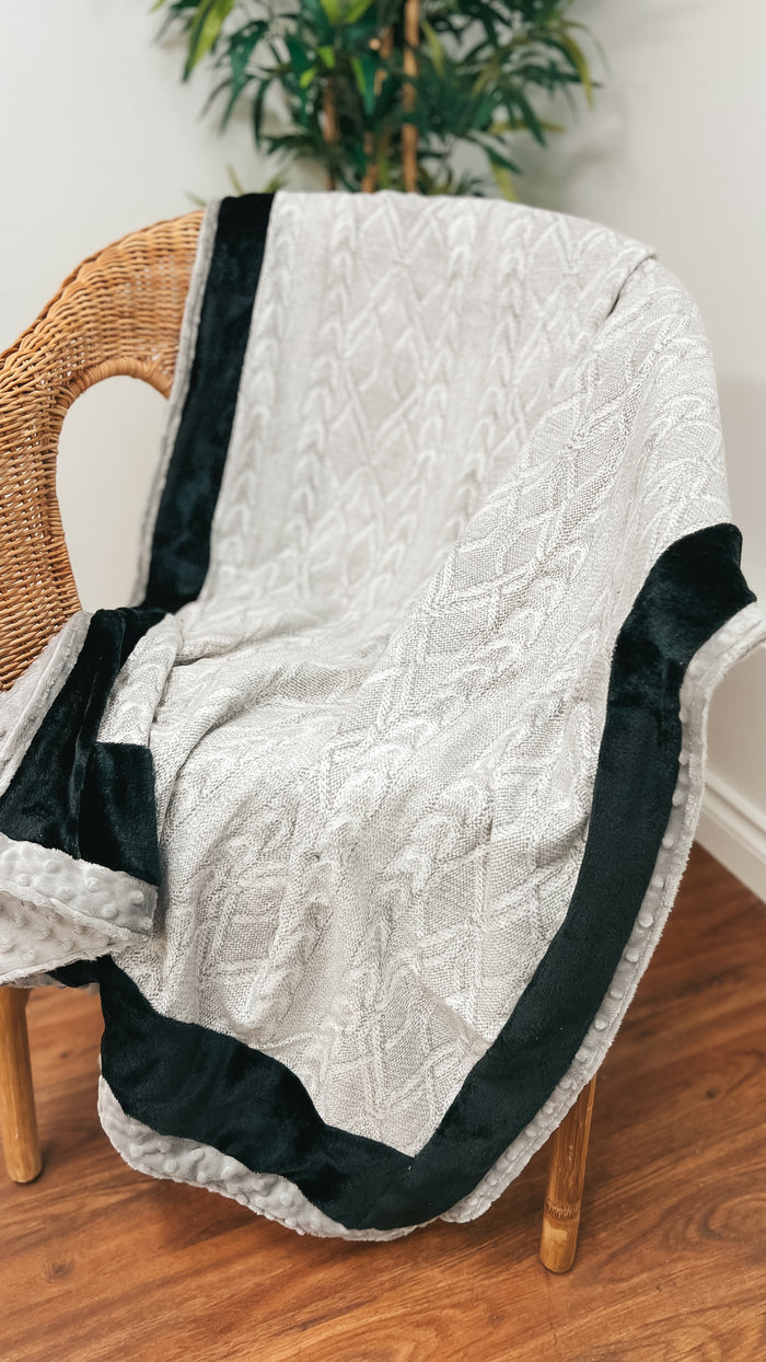 Cozy Cuddle Blanket | 110