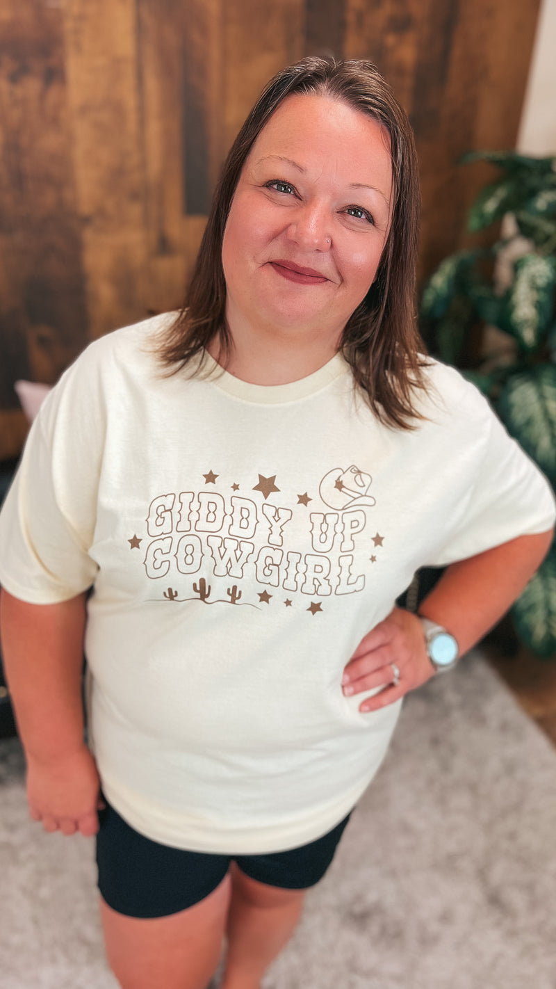 Giddy Up Cowgirl | Graphic T-Shirt