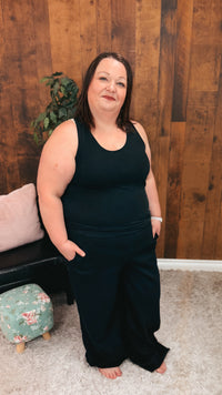 Toni Wide Leg Jogging Pants | Black