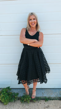 Carrie Lace Skirt: Black