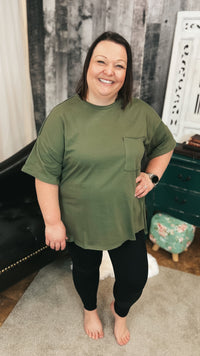 Clarisse Boyfriend Tee: Olive