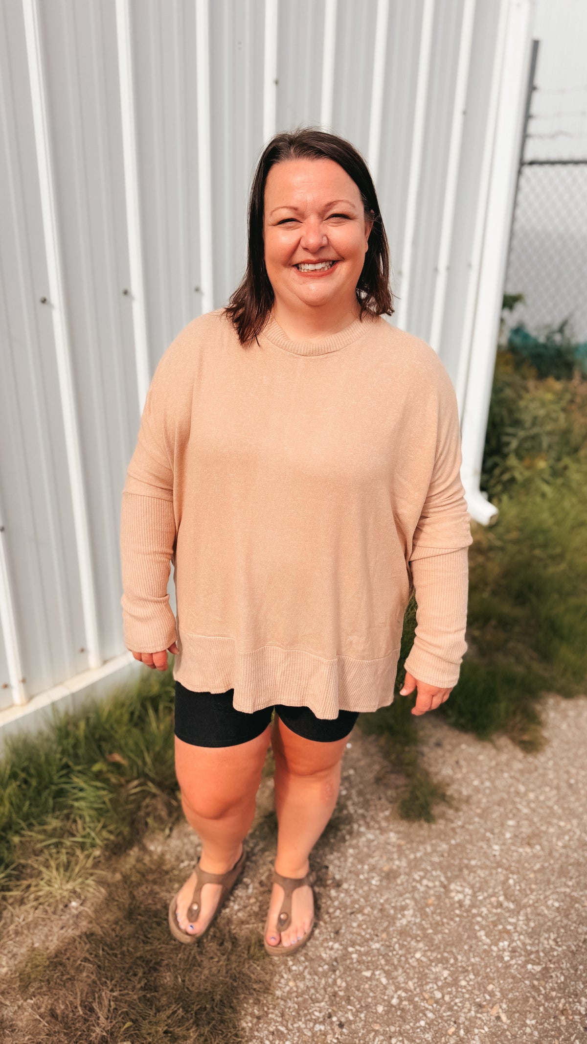 Kaylee Ottoman Top | Taupe