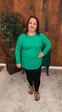 Leslie Waffle Long Sleeve | Kelly Green