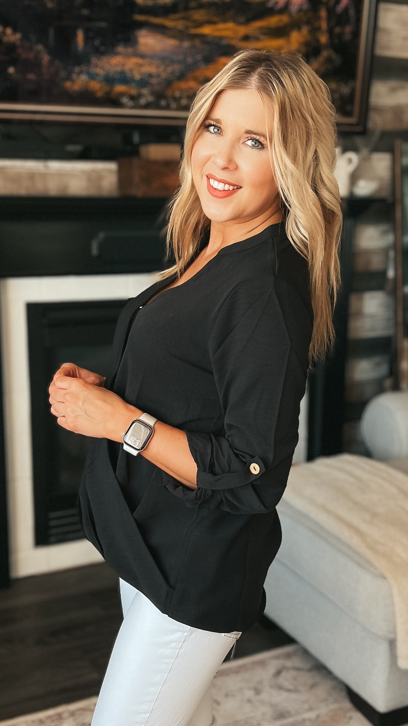 Aislynne Snap Blouse | Black
