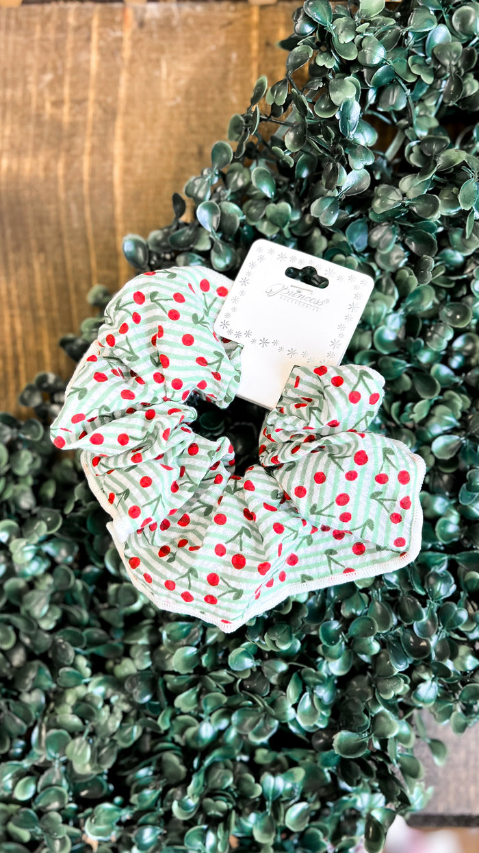 Cherry Scrunchie | Green