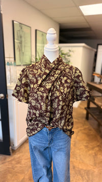 # 16 - Brown Floral Blouse | S | SAMPLE SALE