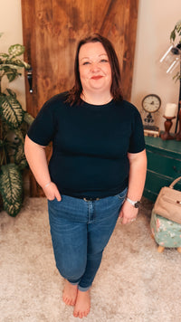 Michelle Basic Tee | Black