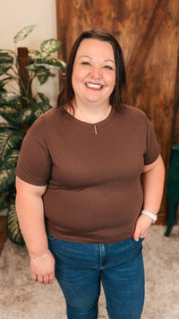 Michelle Basic Tee | Brown
