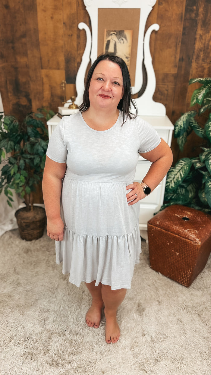 Beverly Tiered Dress: Grey