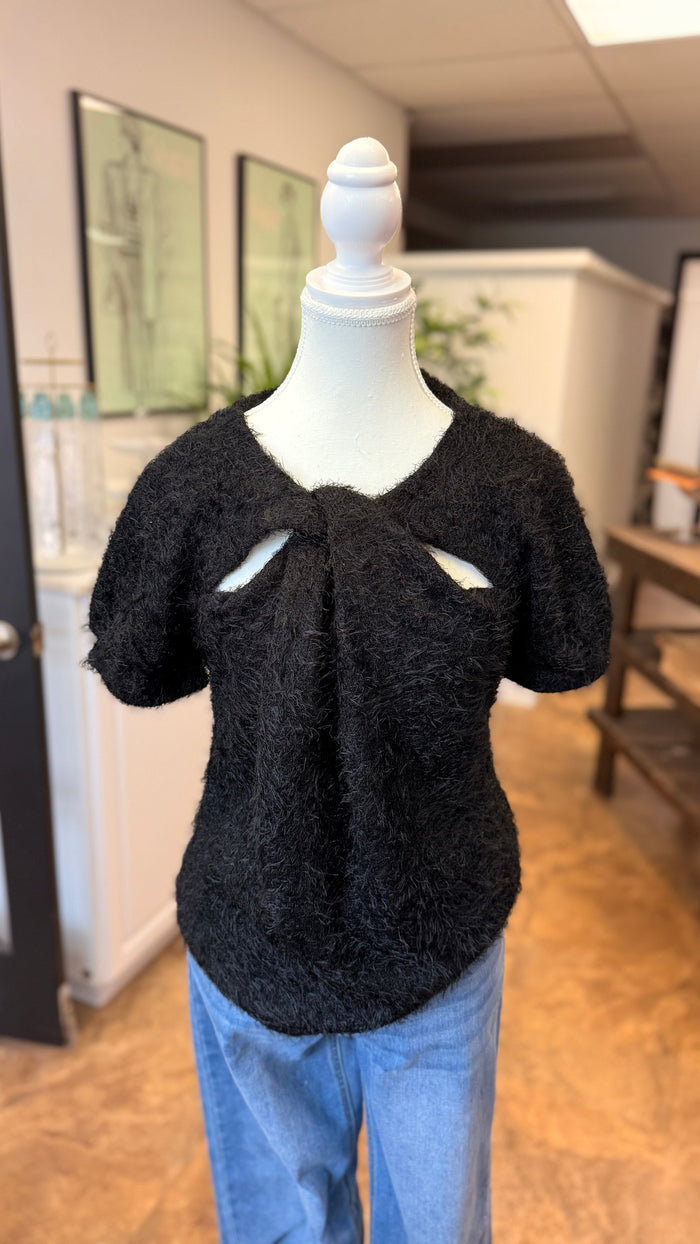 # 13 - Black Fur Top | S | SAMPLE SALE