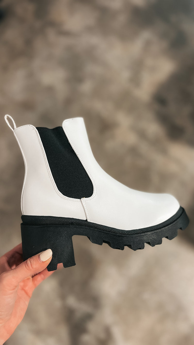 Jake Combat Boots: White