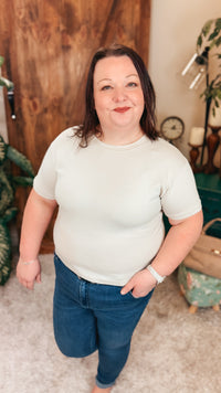 Michelle Basic Tee | Sand Beige