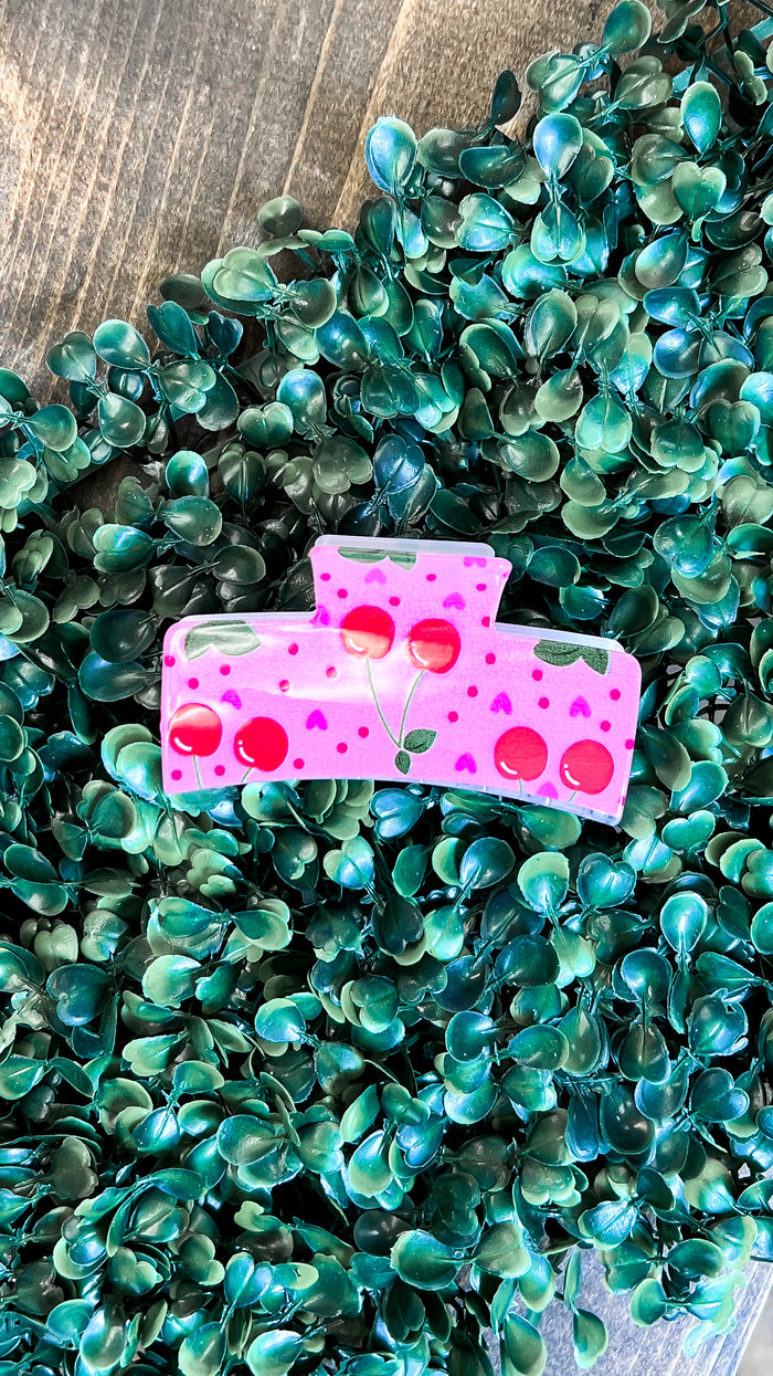 Cherry Claw Clip | Light Pink