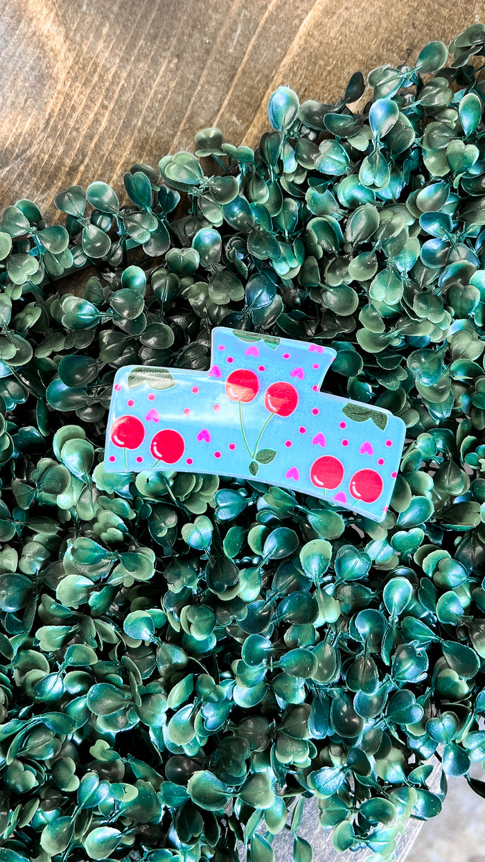 Cherry Claw Clip | Blue