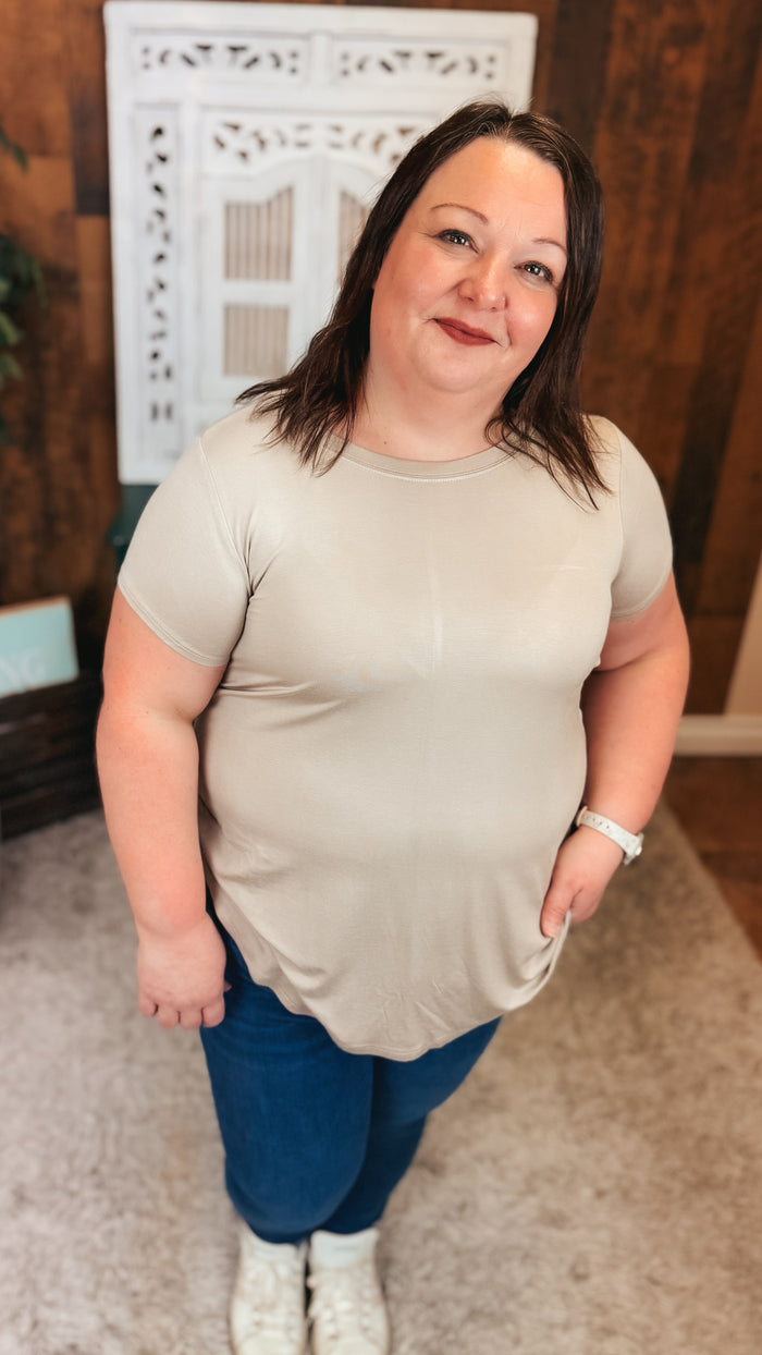 Morgan Basic Tee | Mocha
