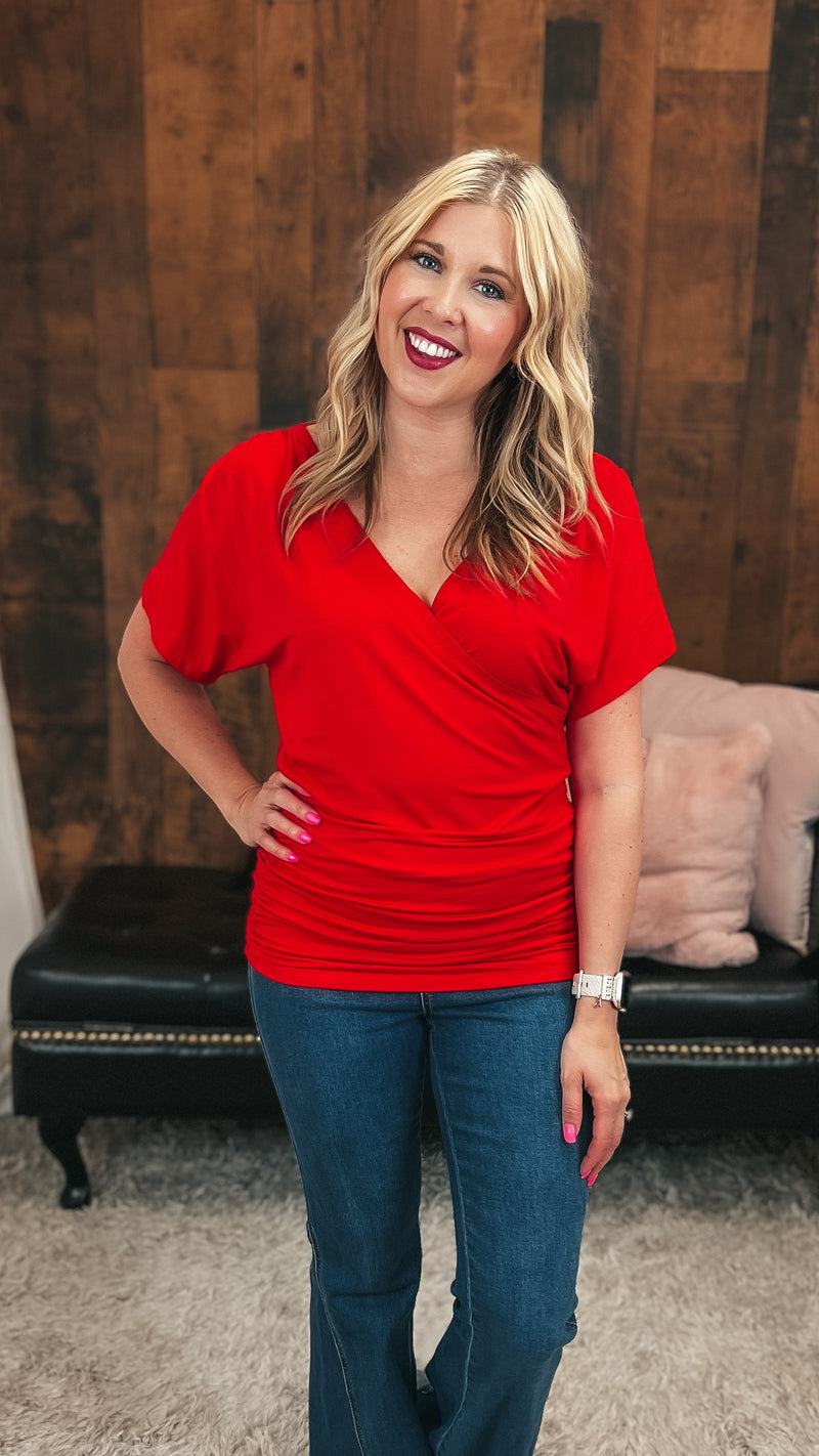 Anne-Marie | Cross Over Tee | Red