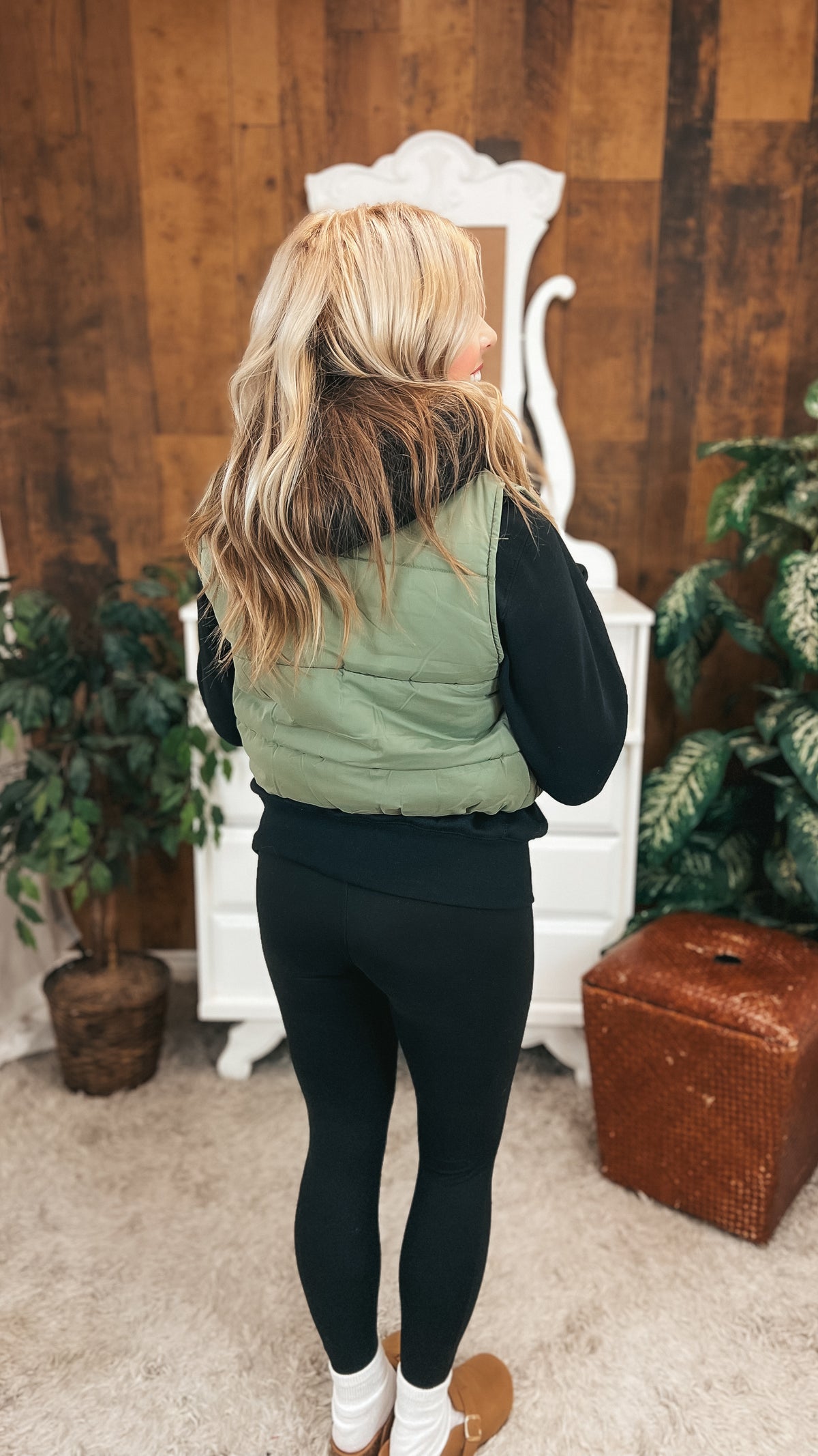 Courtney Puffer Vest: Olive