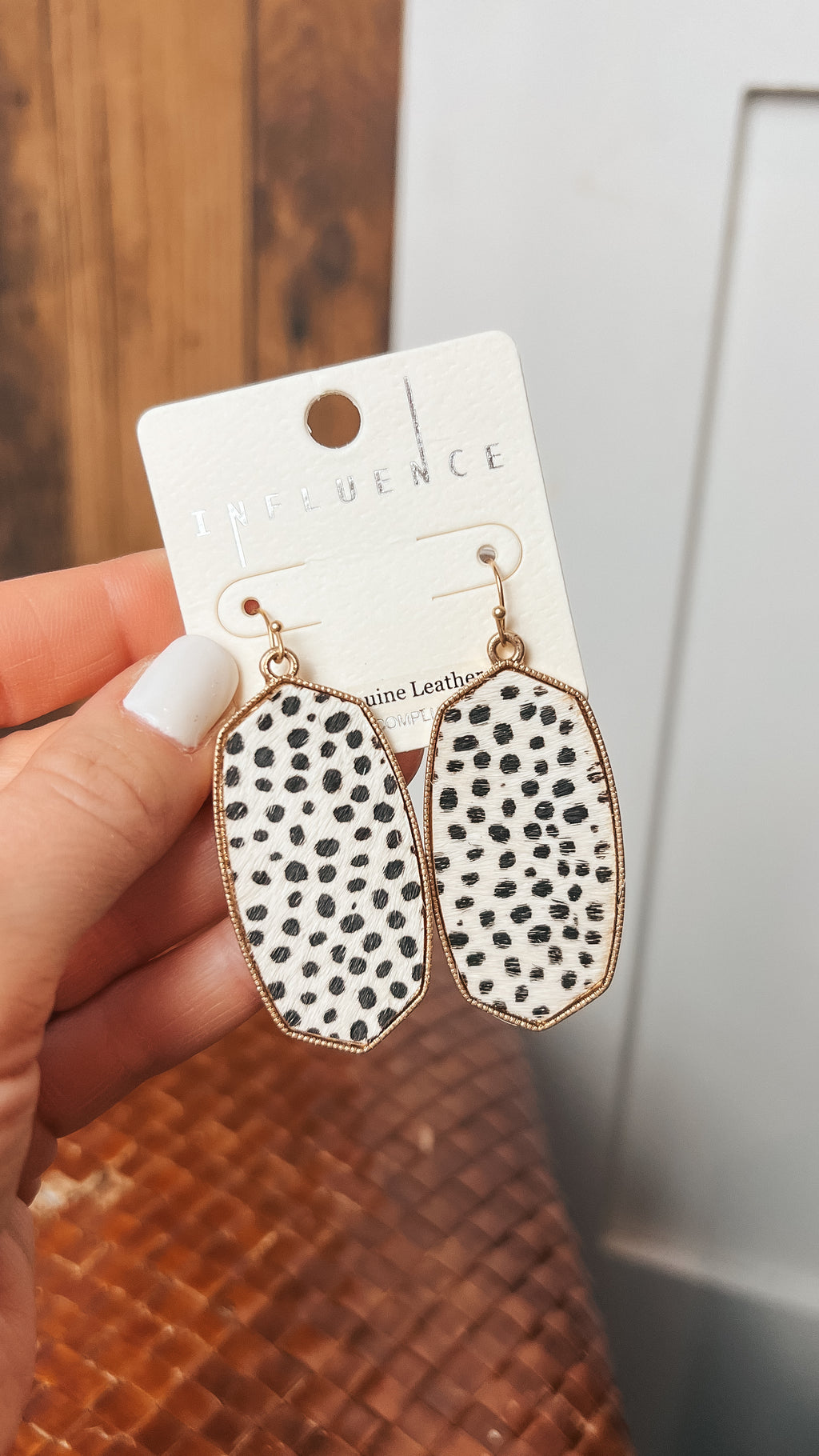 Veronica Spotted Earrings: White