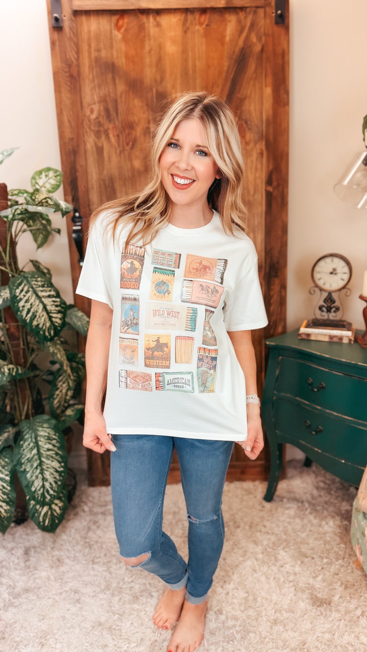 Antique Rodeo Graphic Tee | Cream