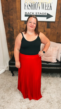 Wendy Pleated Maxi Skirt | Red