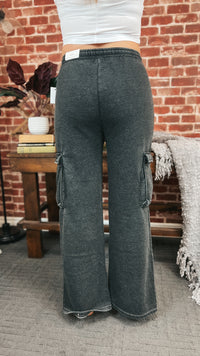 Harlow Wide Leg Cargo Jogging Pants | Charcoal