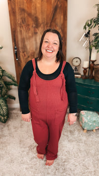 Genevieve Ribbed Knit Romper | Red Bean