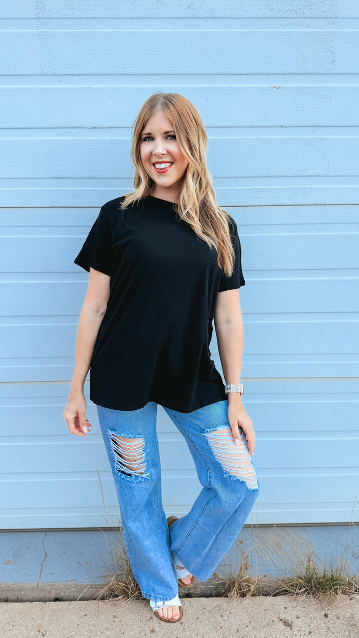 Julia Basic Tee | Black