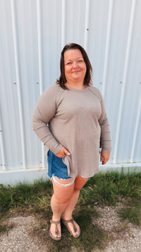 Leslie Waffle Long Sleeve | Taupe