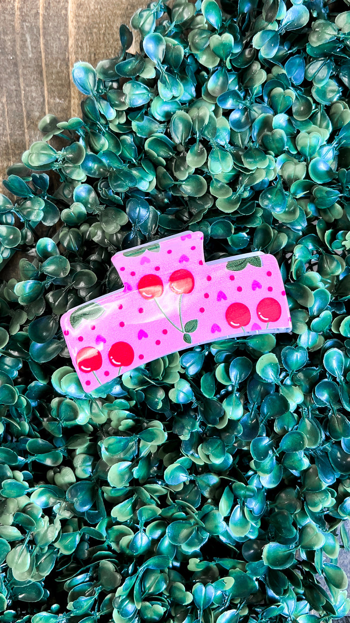 Cherry Claw Clip | Light Pink