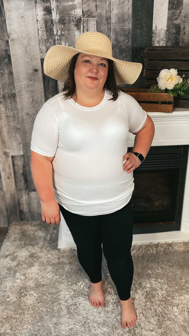 tan color floppy beach hat