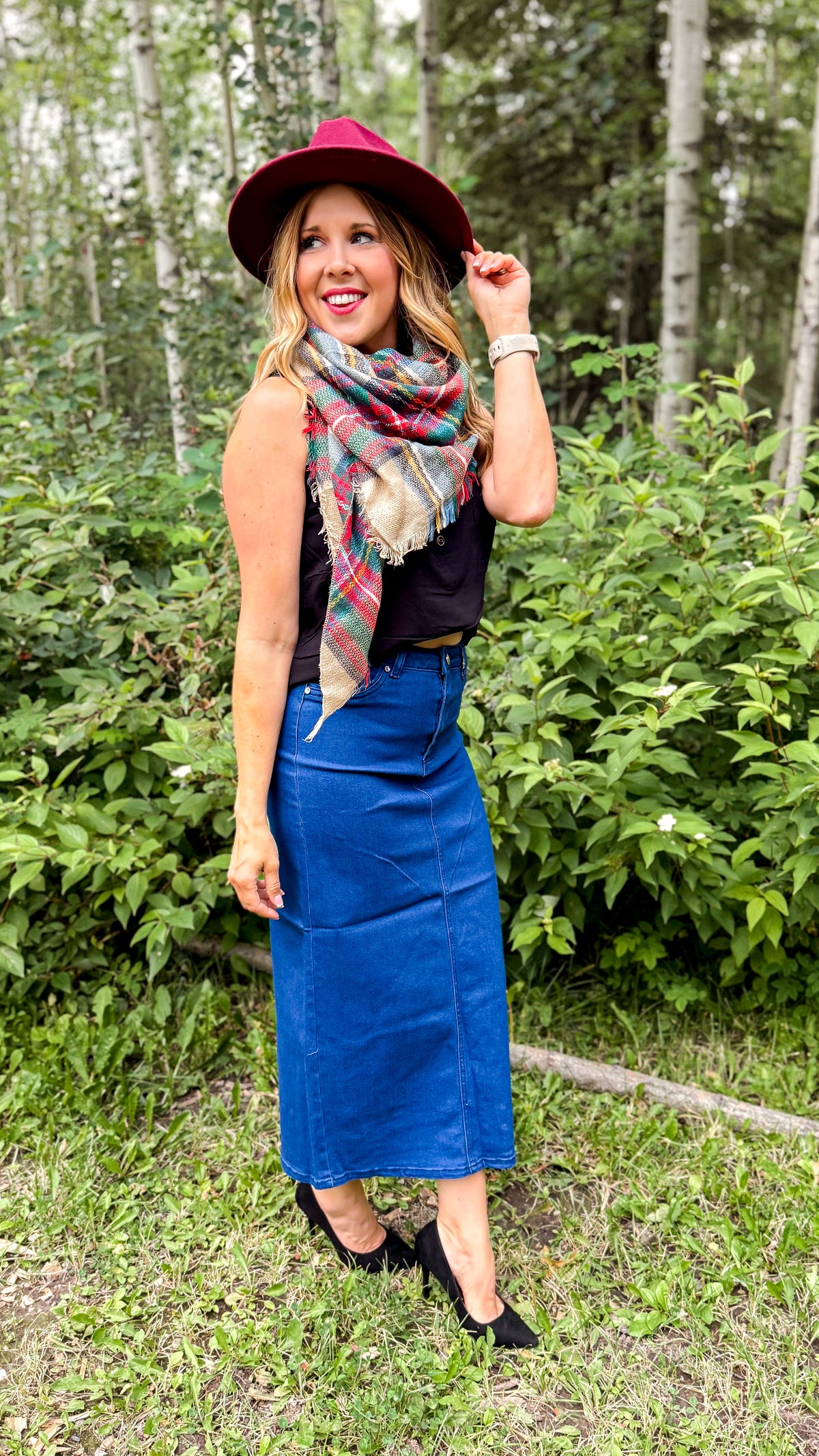 Emery Denim Maxi Skirt | Diamond Button