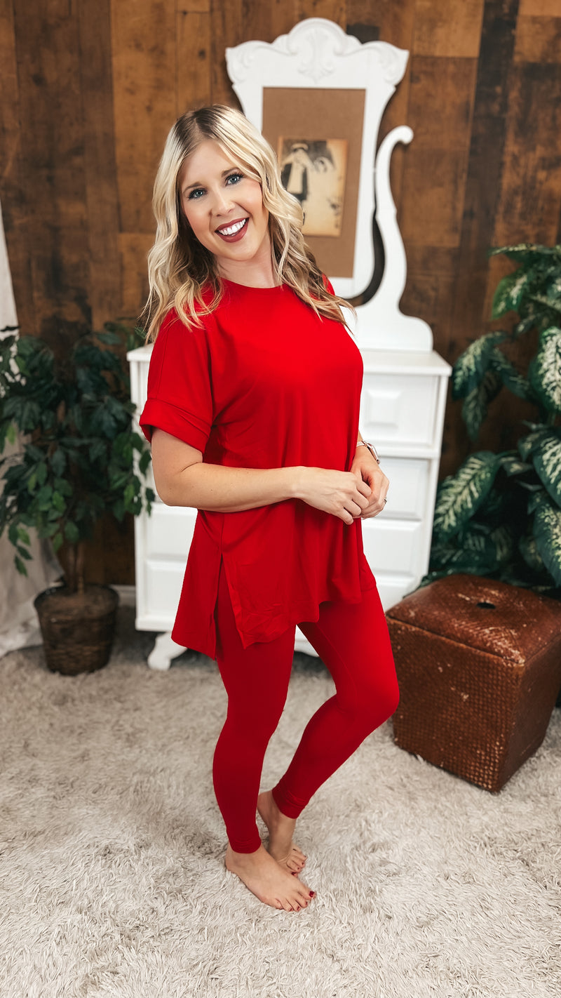 Skylar Lounge Set 2.0: Ruby Red