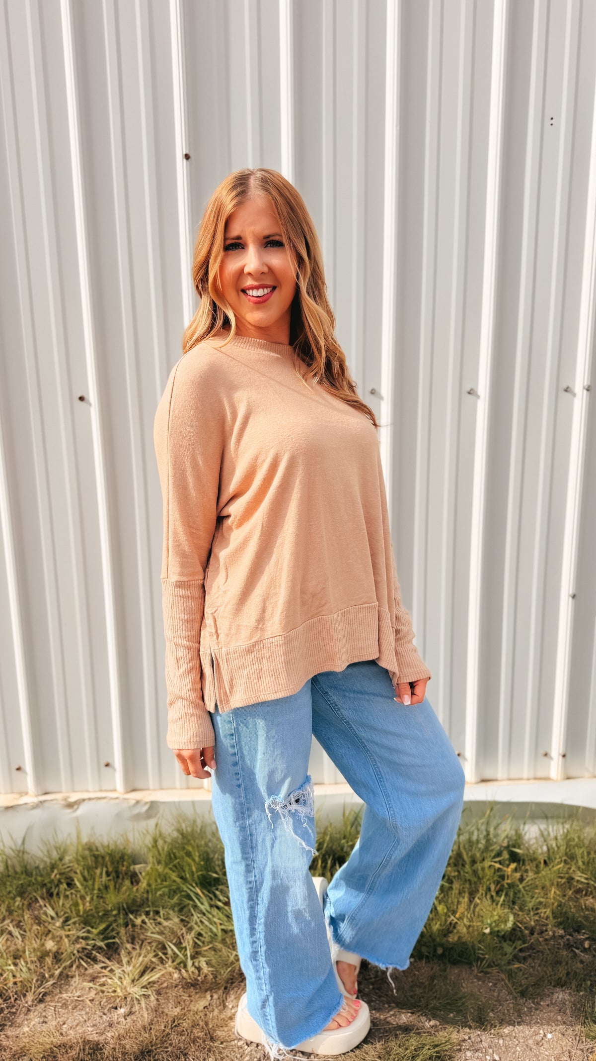 Kaylee Ottoman Top | Taupe