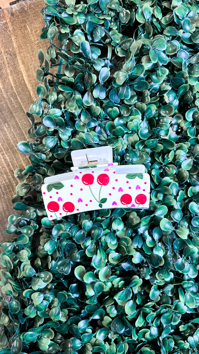Cherry Claw Clip | Ivory