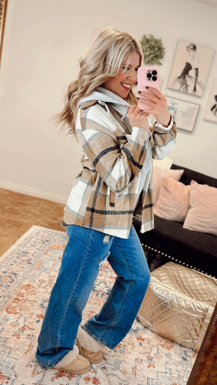 Charlotte Shacket| Brown & Cream