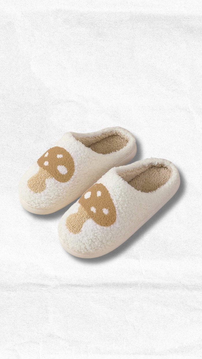 Mushroom Slippers | Cream