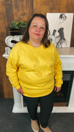 Robin Pullover: Yellow
