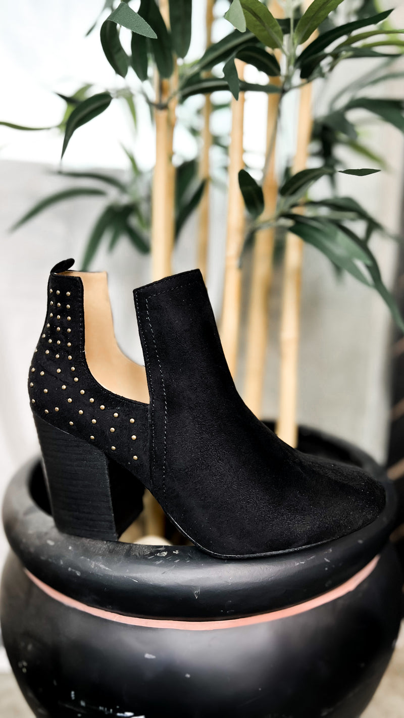 Hannah Studded Booties: Black