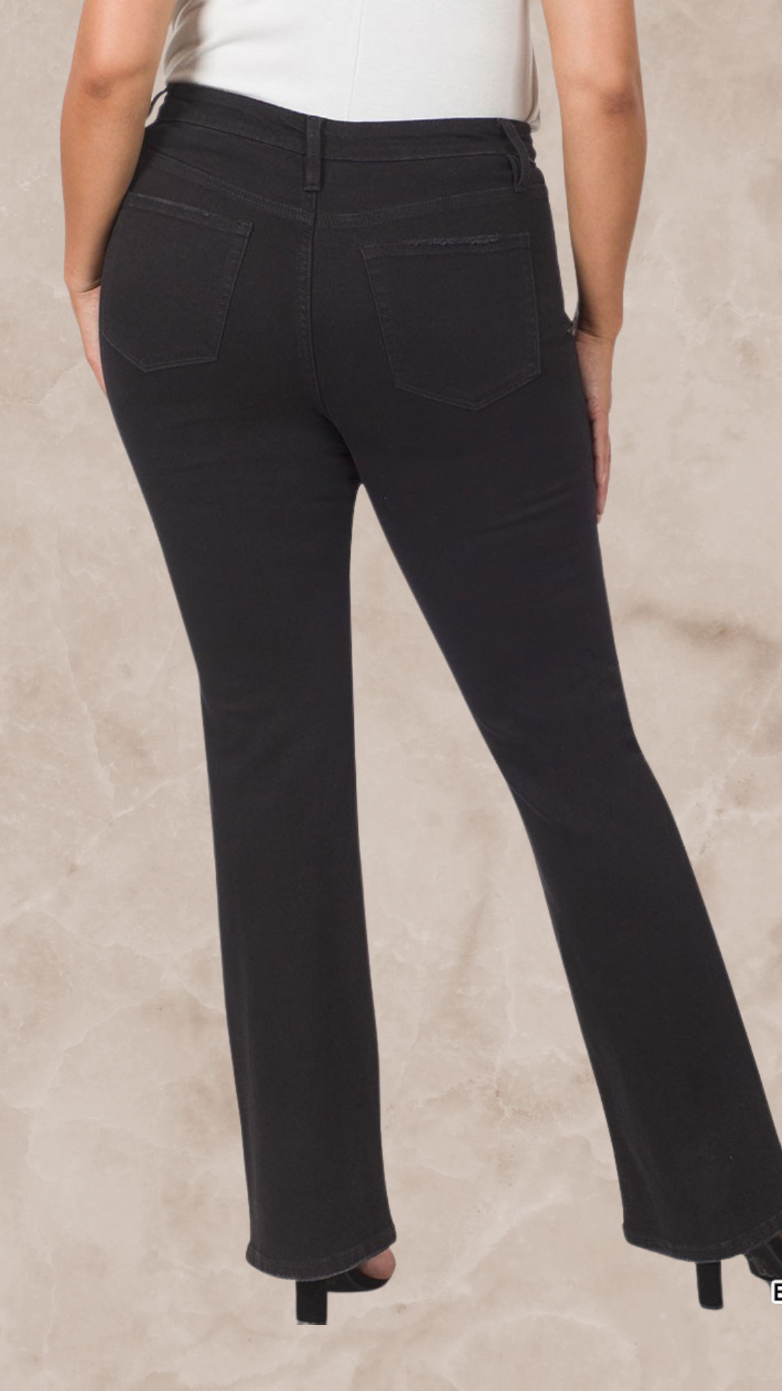 Keegan Curvy Denim: Black