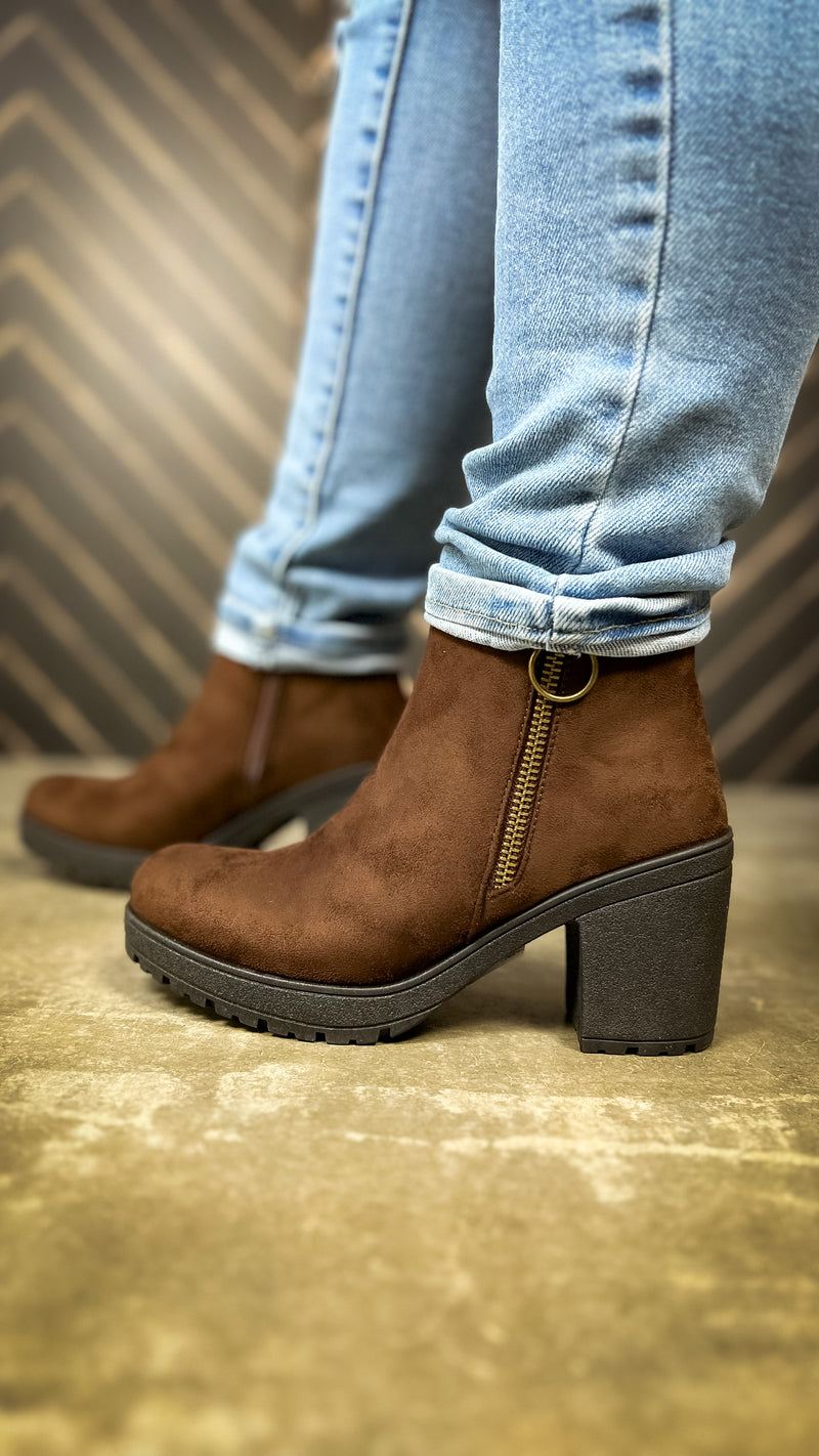 Gerri Booties: Brown