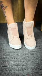 Zoey Wedge Sneakers: Blush