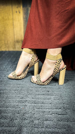 Zara Leopard Heel