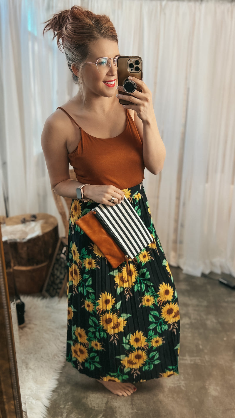Linda Fold Over Clutch: Stripe