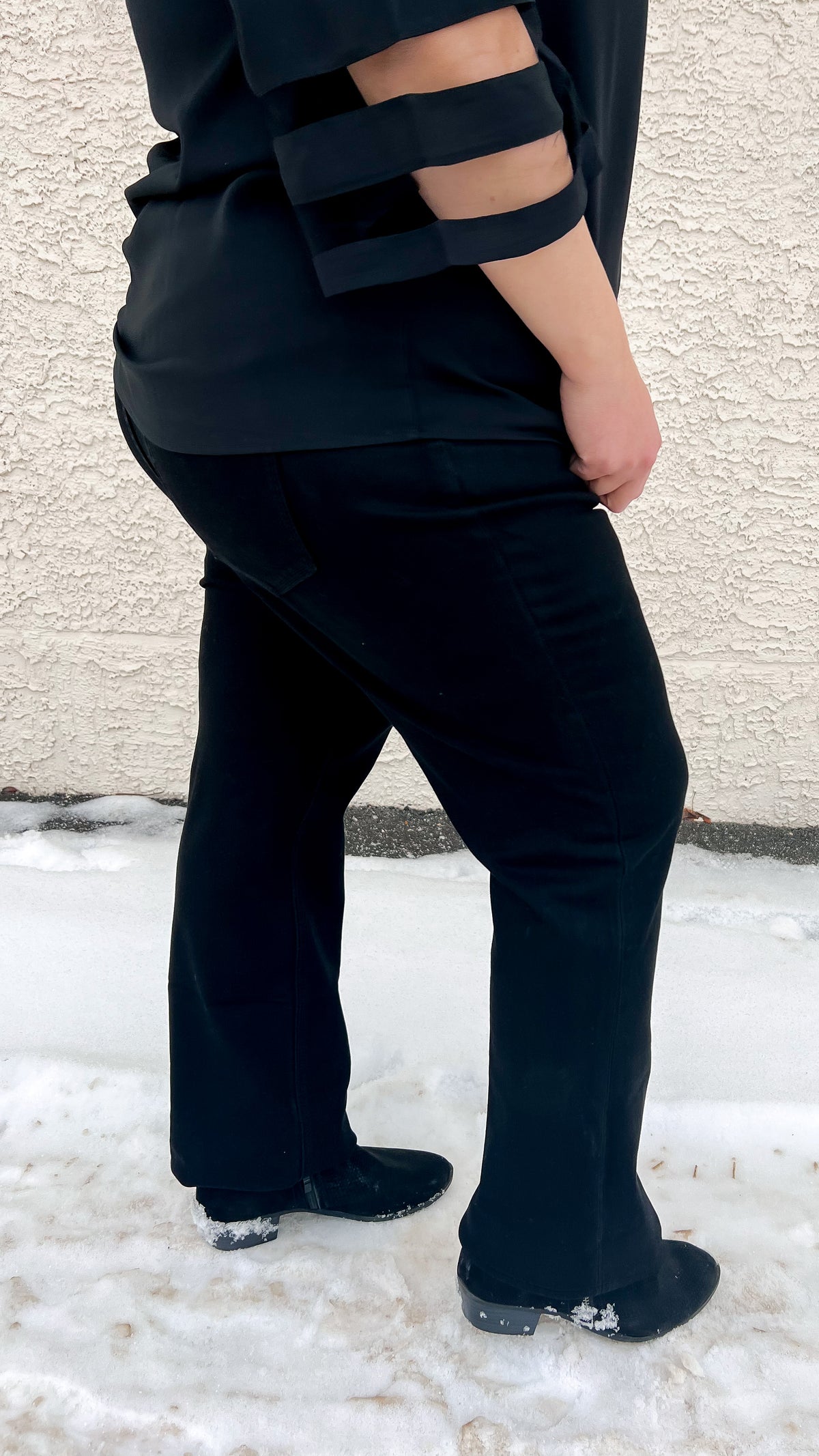 Keegan Curvy Denim: Black